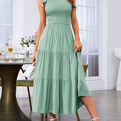 2025 New Summer Fashion Women's One-shoulder Pleated Layered Hem Split Dress (Copy)